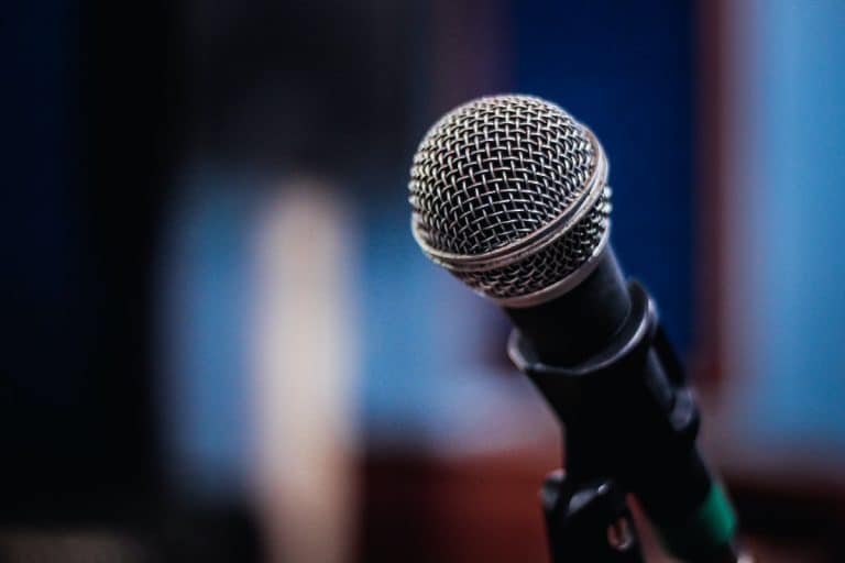 The 10 Different Types of Microphones and Their Uses
