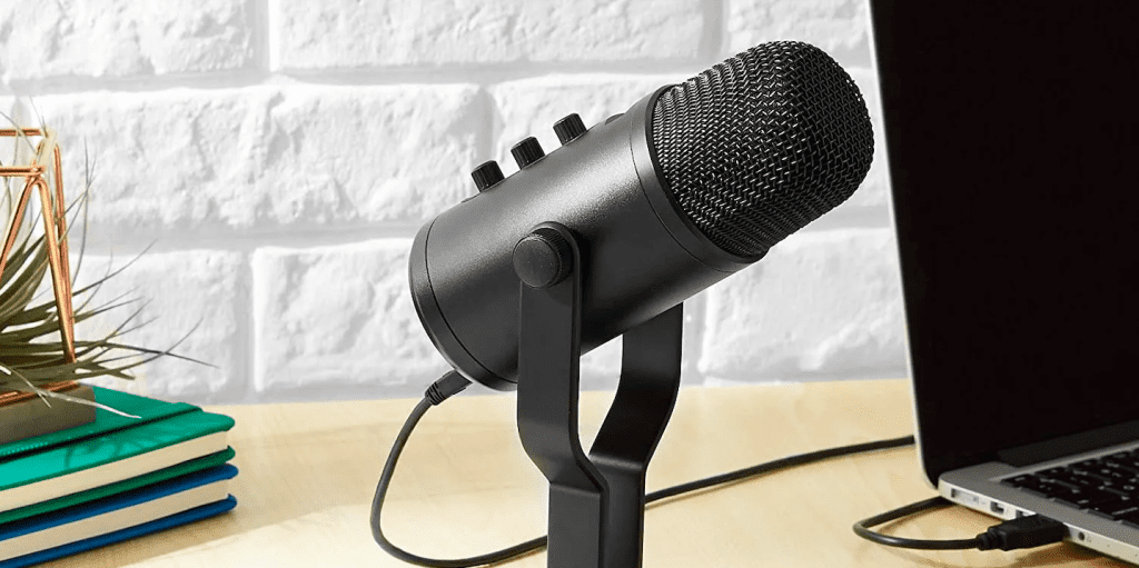 How to Connect Microphone to Laptop