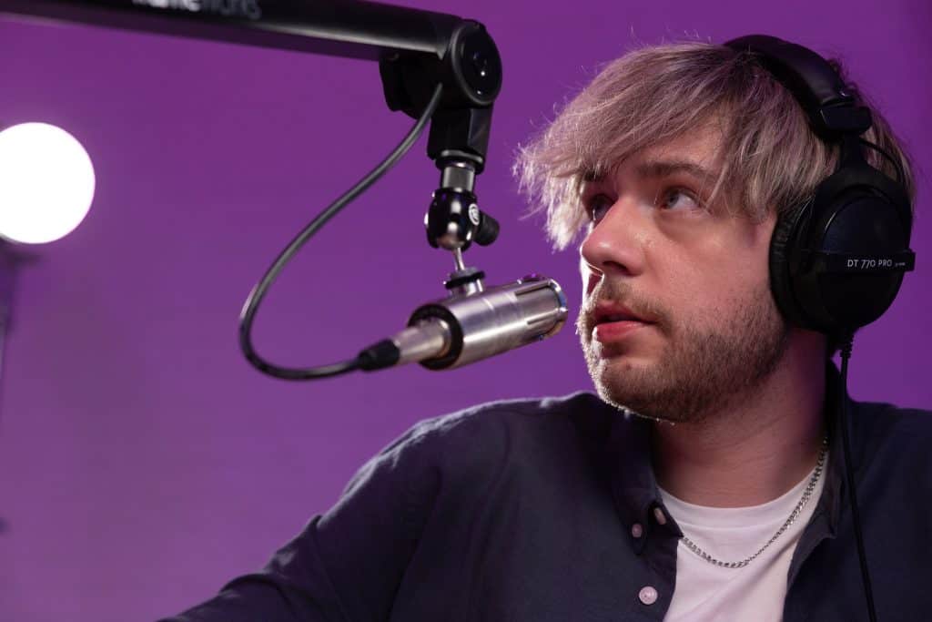 The Best Way To Position Your Condenser Mic for Streaming