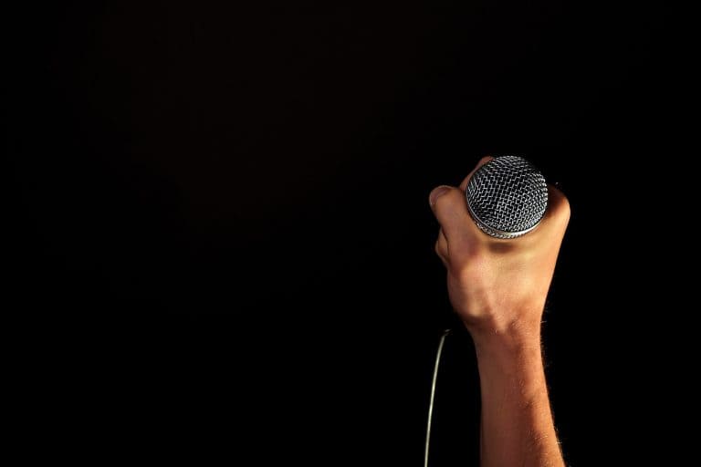 The Impact of Microphones on Music [Complete History]