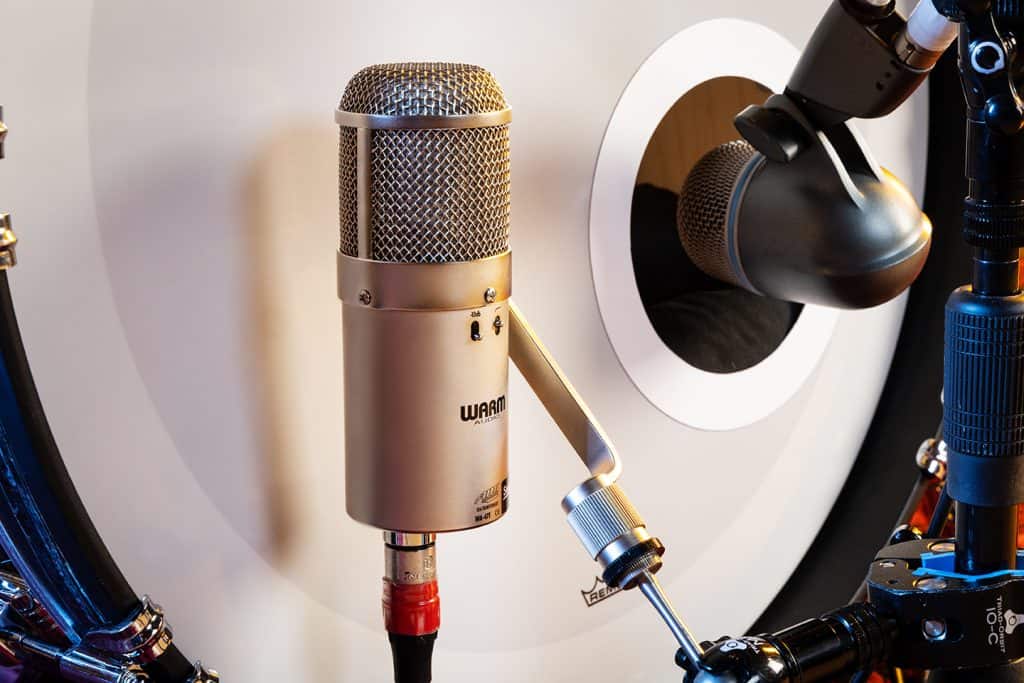 Maintenance and Care: Dynamic vs Condenser Microphones