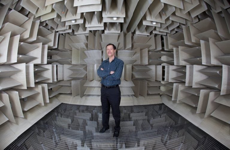 Scientists and Engineers Have Built a Flow-Sensing Microphone That Detects Tiny Gusts of Sound