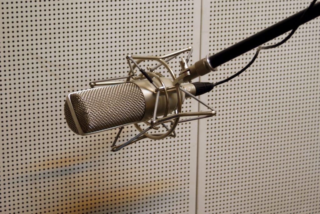 Phantom Power Troubleshooting: 7 Common Issues and Solutions