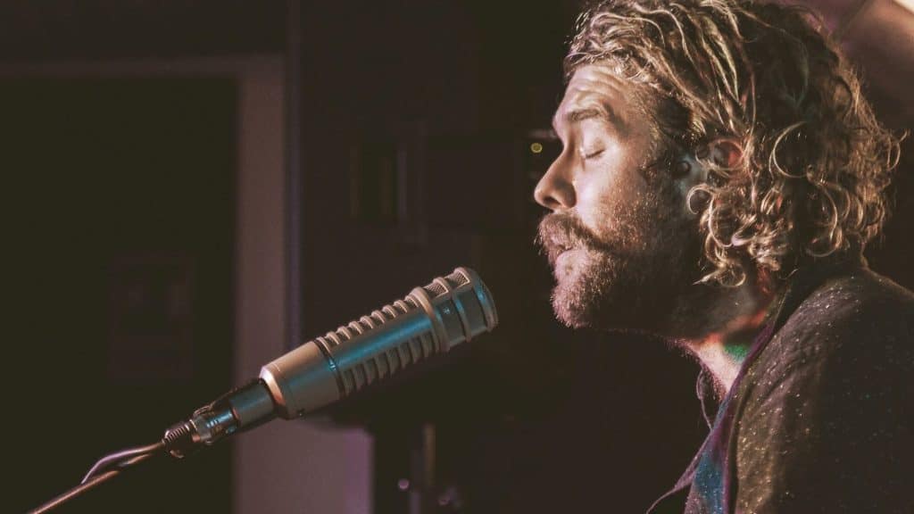 High vs. Low Sensitivity Microphones: A Comparison