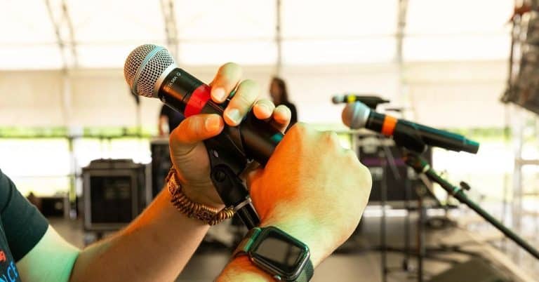 A Guide to Using Distance and Angle in Mic Placement