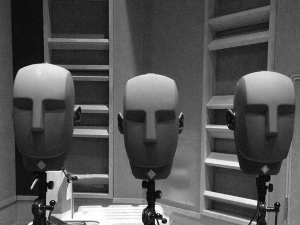 How Binaural Recording Achieves True Stereo Immersion