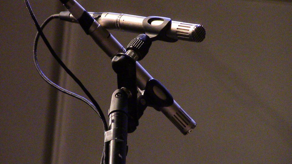 Comparing Stereo Recording Techniques: XY vs. ORTF