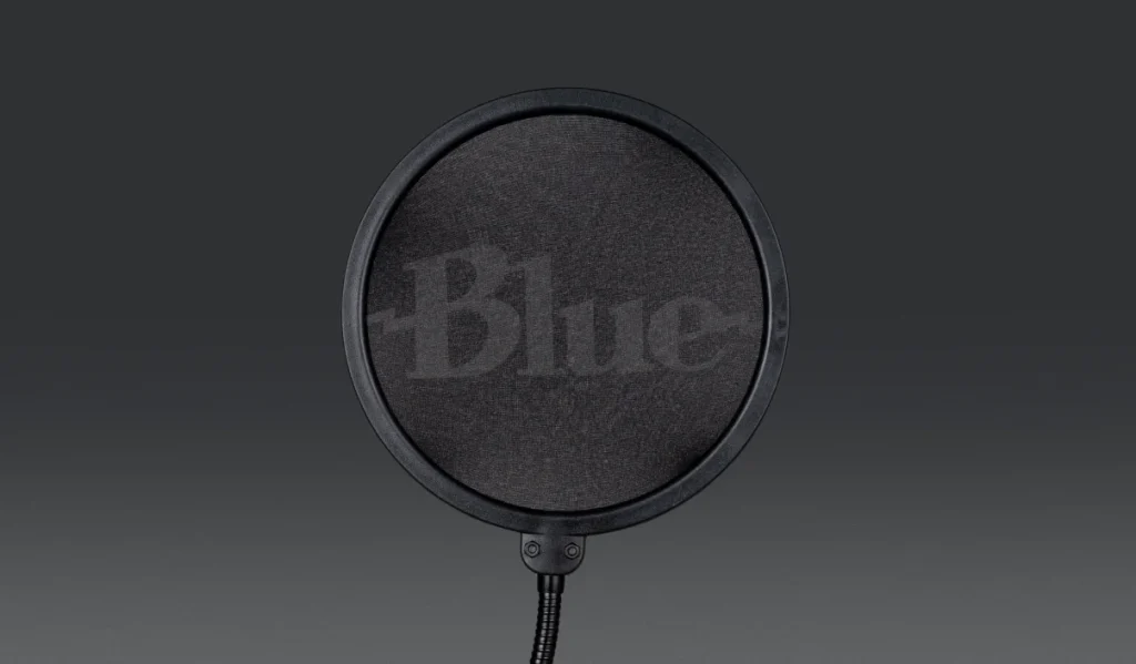 How to Set Up a Pop Filter for Podcasting
