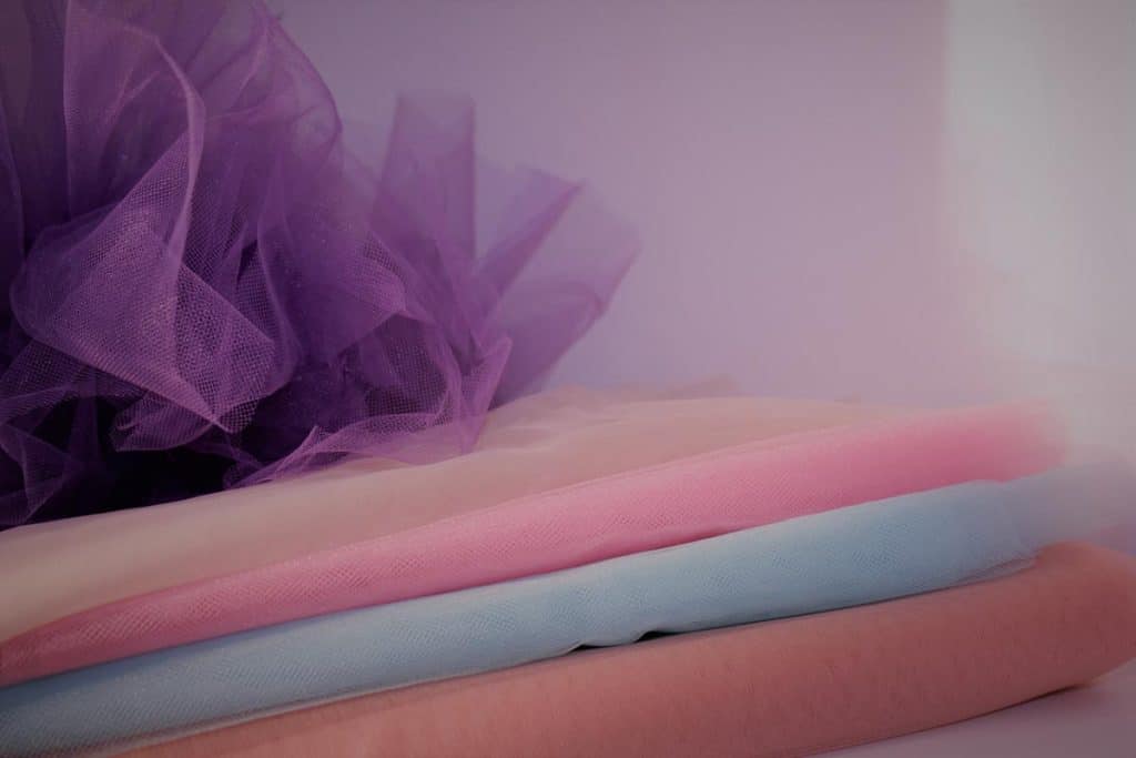 10 DIY Microphone Windscreen and Pop Filter Ideas