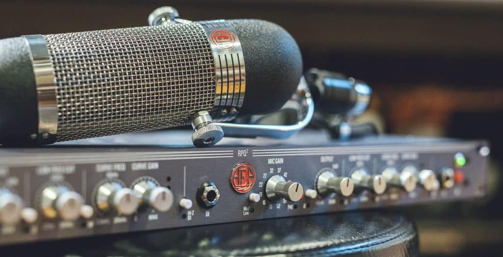 Guide to Using Preamps for Dynamic and Ribbon Microphones