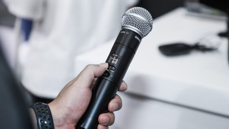 Legal Aspects and Frequency Regulations for Wireless Mics