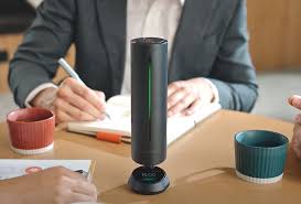 Insta360 Introduces “Wave,” Its AI-Driven Microphone-Speaker for Smarter Meetings